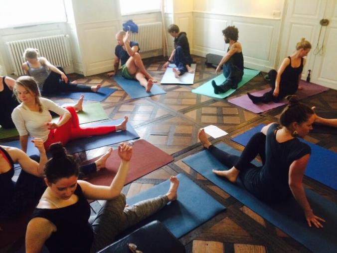 After a birthday weekend of fun, we relaxed & stretched before returning to Zurich. 